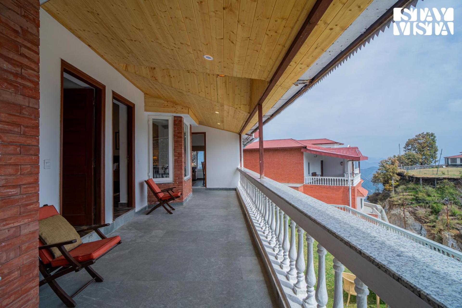 Stayvista At Albert Estate Мусори Екстериор снимка